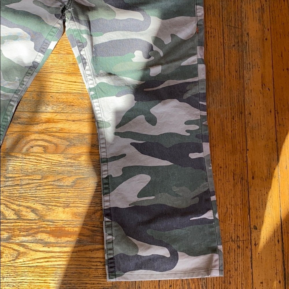 Camouflage army print True Religion Jeans - Picture 5 of 11